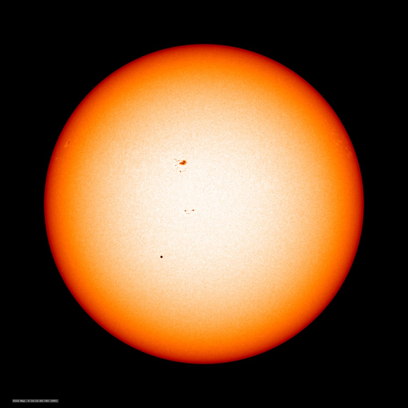 Illustration for article titled Here's the Glorious 4K Footage of Last Month's Mercury Transit We've Been Waiting For